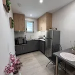 Stauroula & Thomas Homes カラマタ
