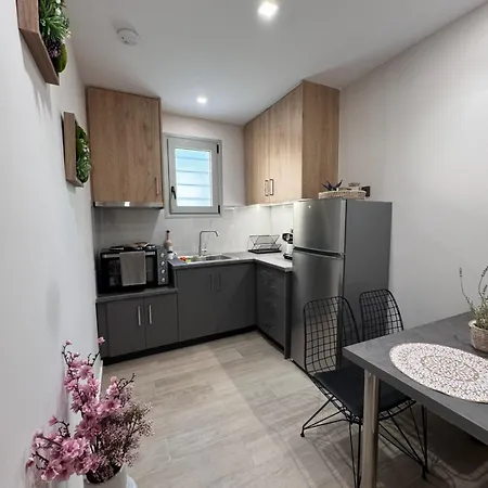 Stauroula & Thomas Homes Kalamata