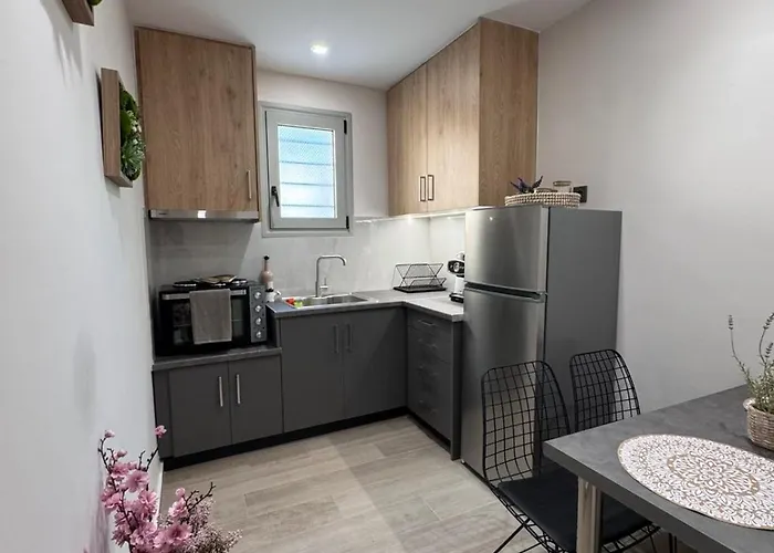 Stauroula & Thomas Homes Kalamata